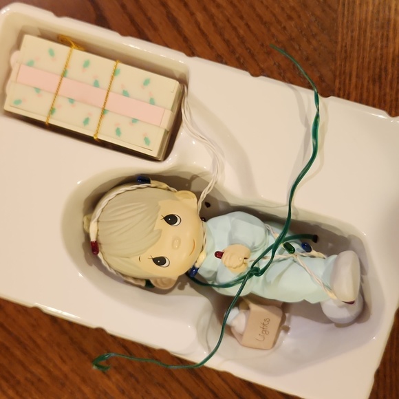 BOY-Enesco Precious Moments Stocking holder - Picture 7 of 8